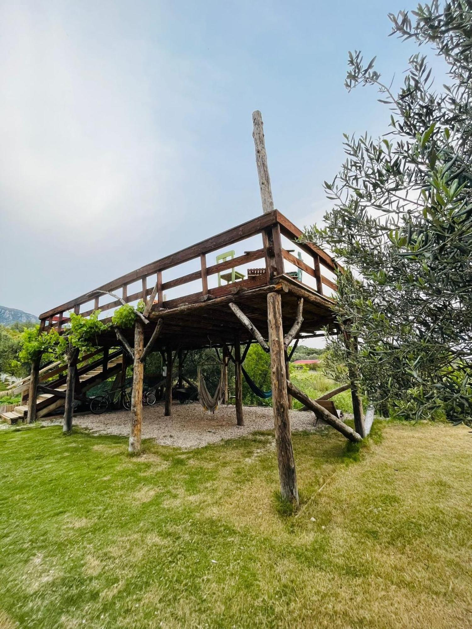 Tiny House Framed By Nature Near Sea In Karaburun Esmirna Exterior foto